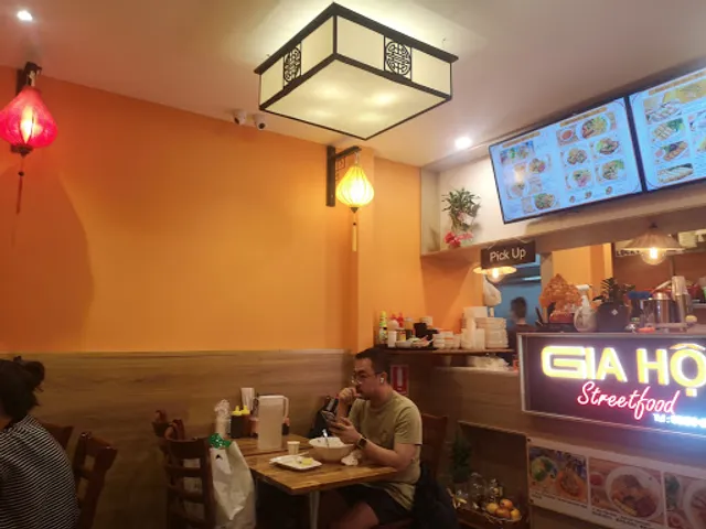 Oh My Phở Burwood ( old name Gia Hoi Streetfood )