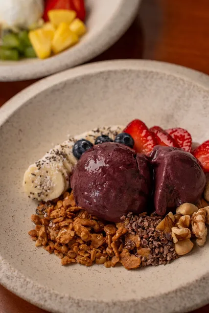 COU〜岡山アサイーボウル・グリークヨーグルト・サラダボウル〜
