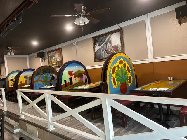 El Centenario Mexican grill