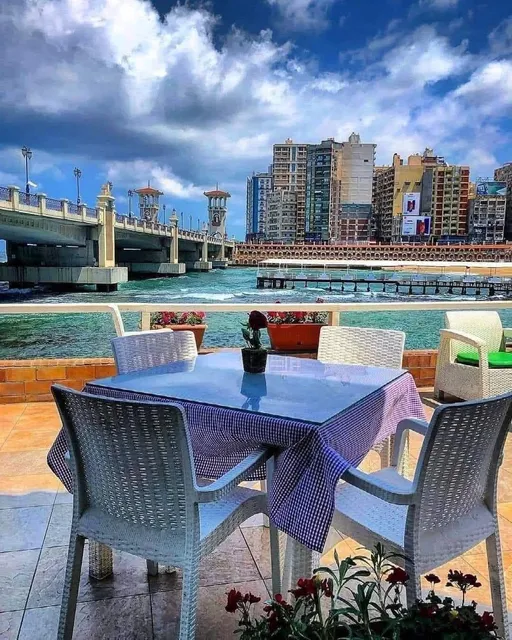 شقق تمليك وايجار اسكندرية علي البحر