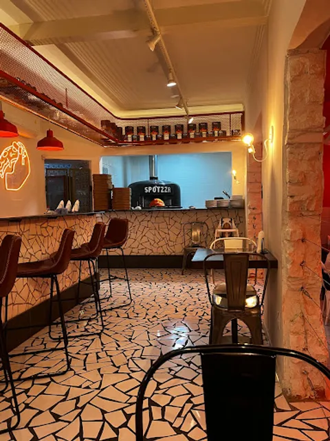 Spotzza Pizzaria