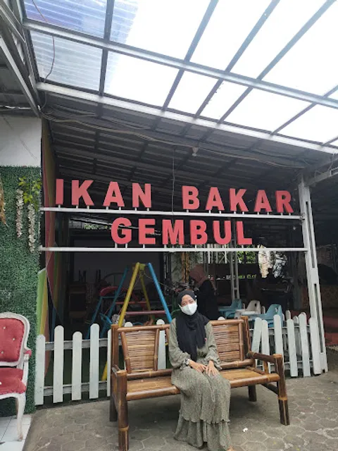 Ayam Penyet Surabaya