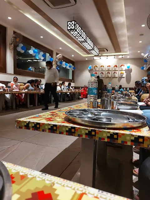 Shahi Bhoj Thali Restaurant