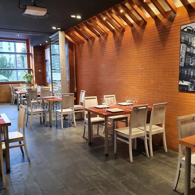 Restaurante Erdialde Jatetxea