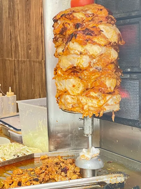 牧羊人沙威瑪 Shepherd Shawarma