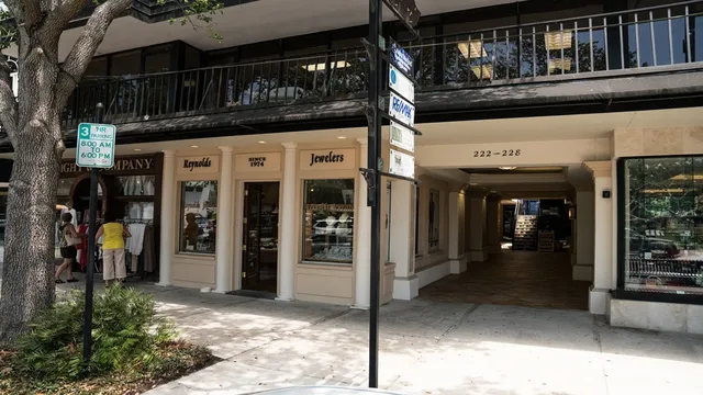 Reynolds & Company Jewelers