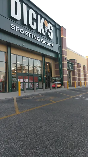 DICK'S Sporting Goods