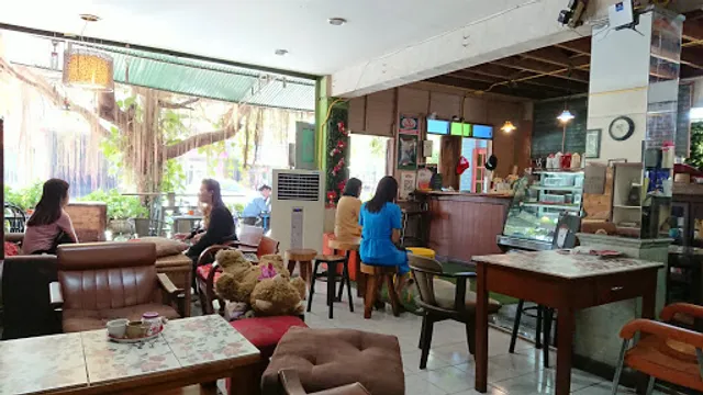 Rooster by สภากาแฟ