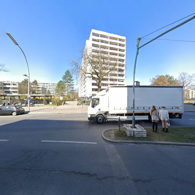 Mone's Kleiner Treffpunkt