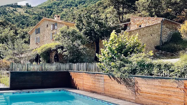 Les Angelettes - Mas de charme - Baronnies Provençales