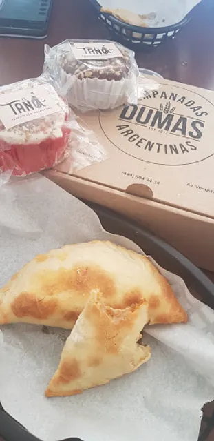 Dumas: Empanadas Argentinas