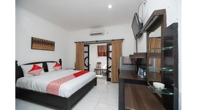 Super OYO 2417 Panen House