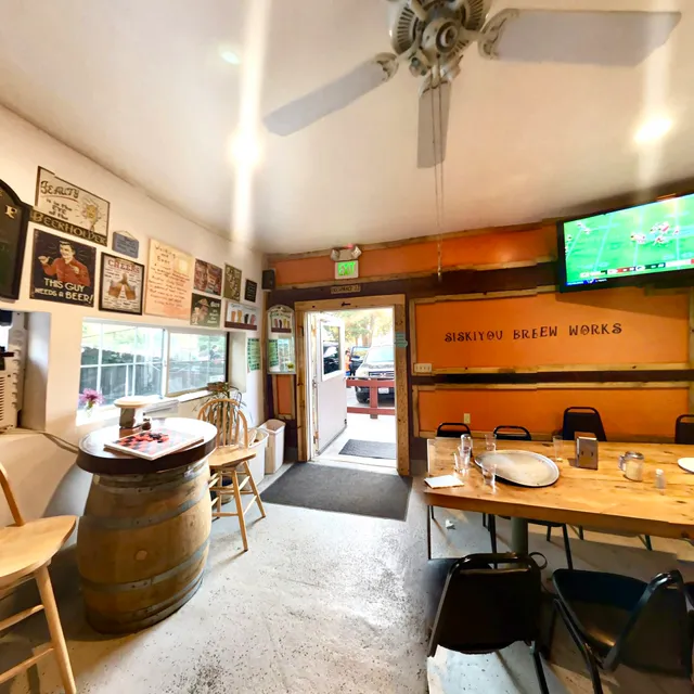 Siskiyou Brew Works