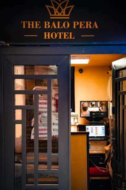 The balo pera hotel & Terrace cafe