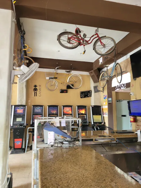 El Portar Pub and Rest.