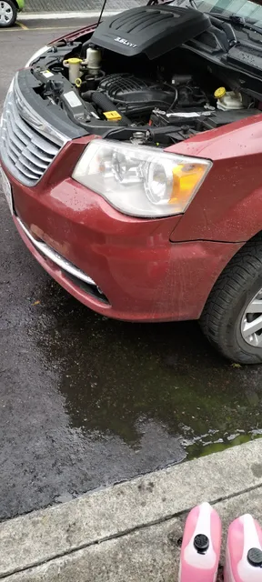 Refaccionaría Brito