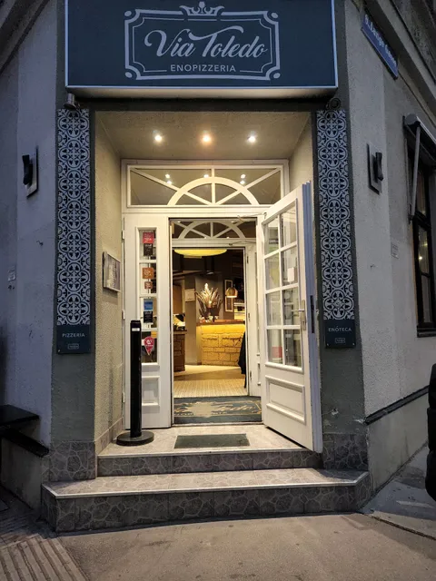 Via Toledo Enopizzeria