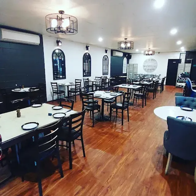 Fontina Woodfire Pizzeria