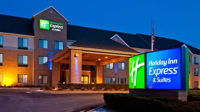Holiday Inn Express & Suites Pleasant Prairie / Kenosha by IHG