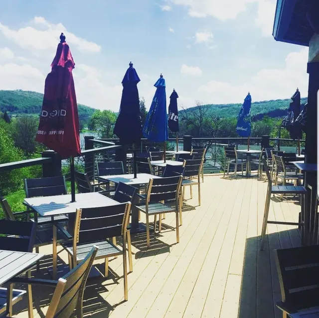 The Greene Turtle Sports Bar & Grille