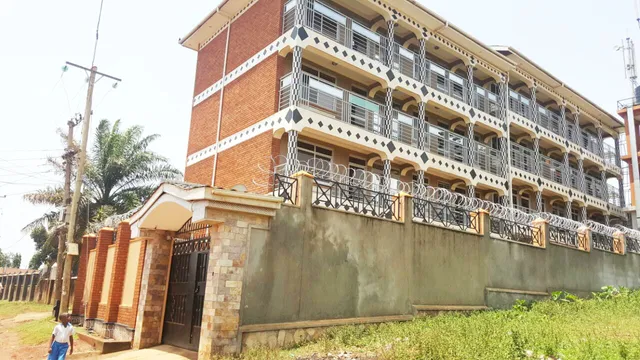 Moj Checkers Holiday Inn