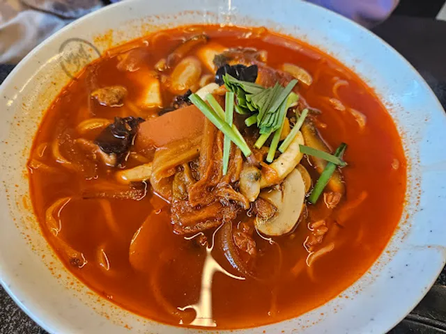 백년교동짬뽕 거여점