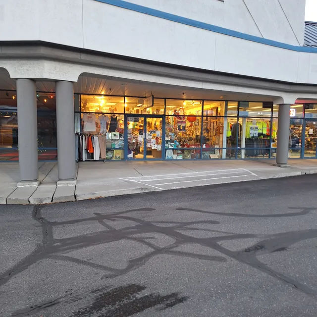 Oriental Gifts & Food