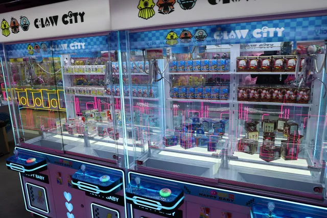 Claw City