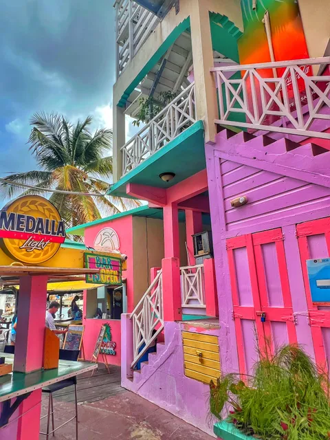 Mamacita's Restaurant and Bar