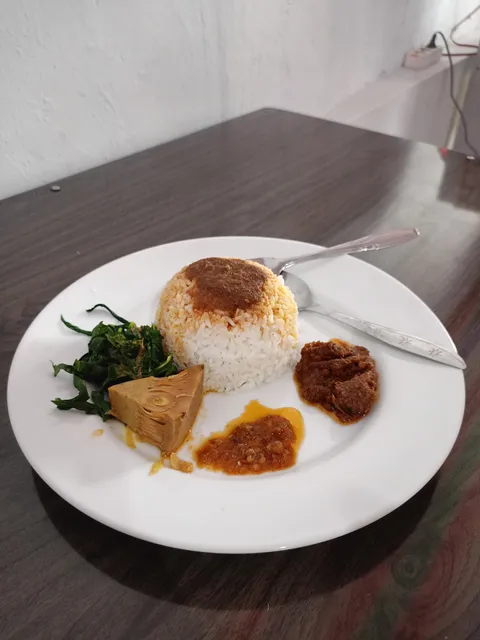 RM Padang Simpang Minang