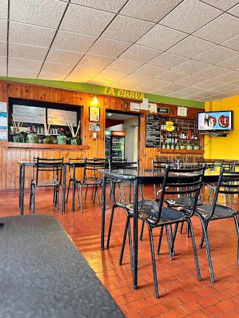 Parrilla y Restaurante la Curva
