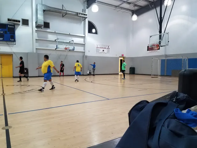 Lake Street Community Center