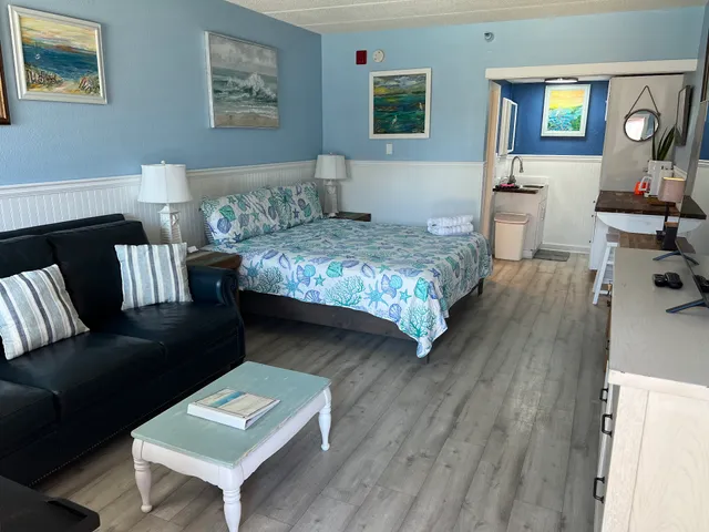 Tybreezin on Tybee Condo