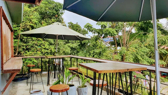 GREEN MANGO Cafè & Bakery