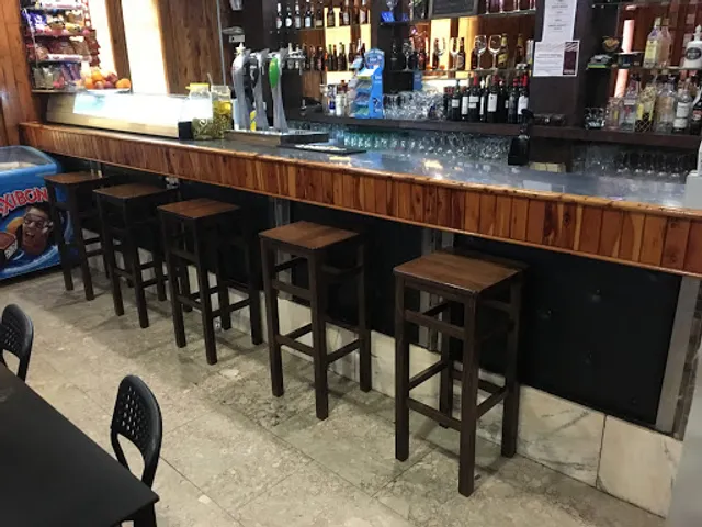 RESTAURANTE El trébol de Mora