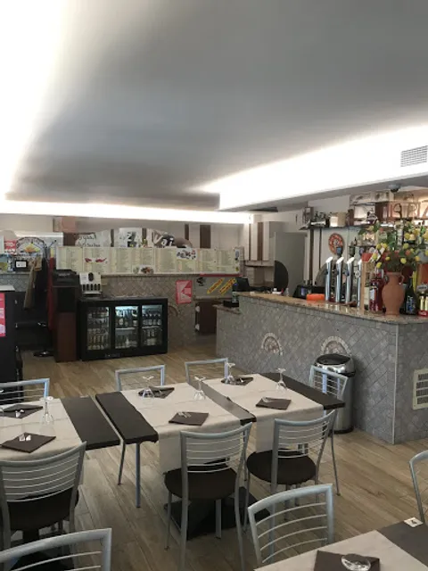 Pizza e Vai Pizzeria Osteria