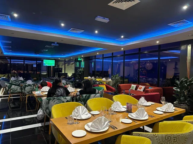 Machan Lanka - Restaurant & Bar