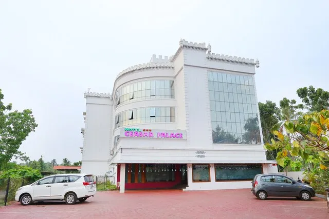 OYO 38694 Hotel Caesar Palace