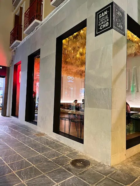 Sancho Casual Burger (Centro - Mesones)