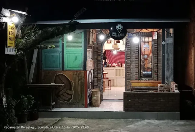 Rumah Kopi Ralo