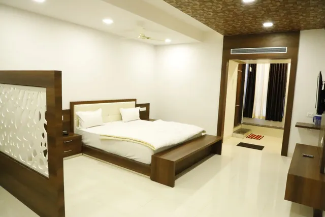 Hotel grand shivam Burhanpur