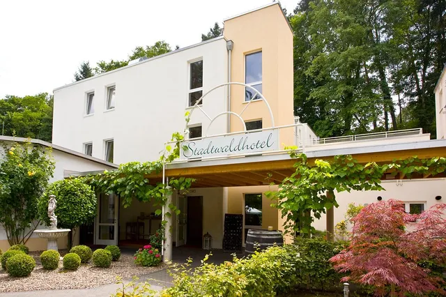 Schroeders Stadtwaldhotel