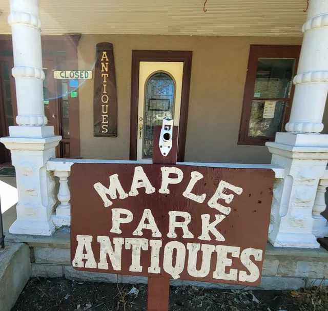 Maple Park Antiques