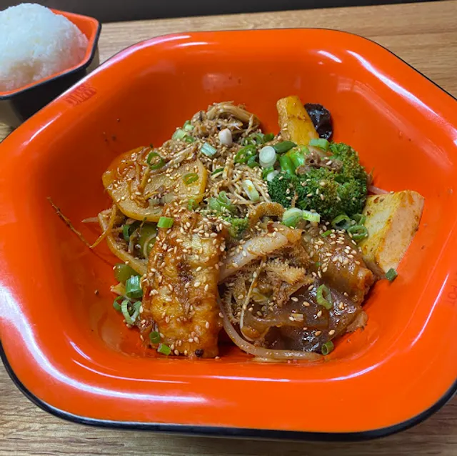 Zhangliang Malatang Chicago 张亮芝加哥