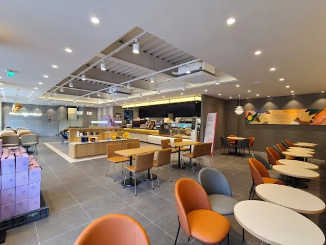 투썸플레이스 천안백석점