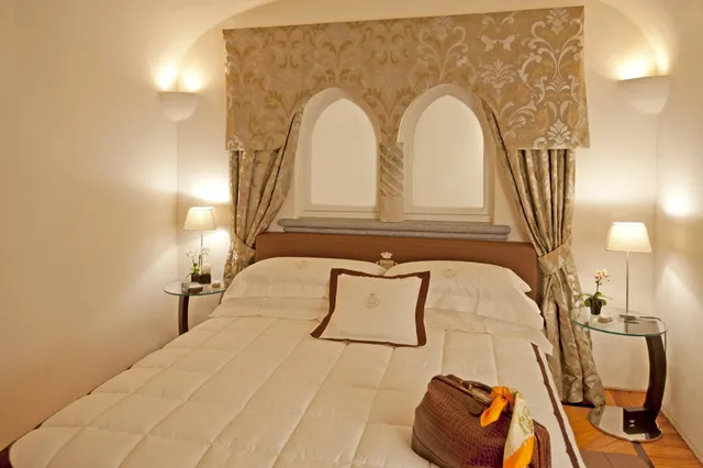 QUISIGUSTA Miraval Suites B&B