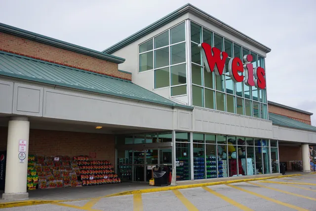 Weis Markets
