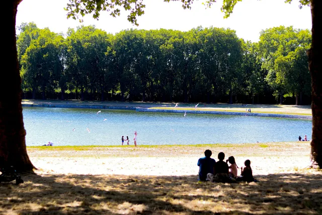 Picnic Area - Lake of The Swiss Guards