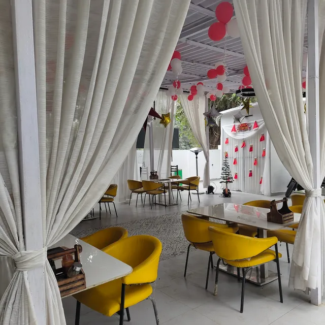 Mr. Dewsis Cantonment