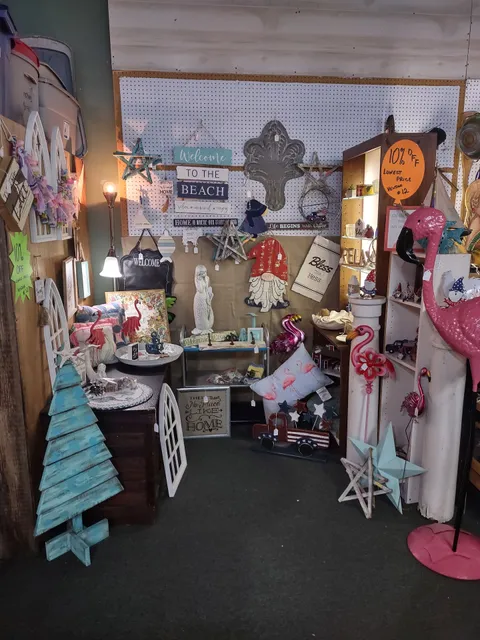 The Fancy Flea Antique Mall